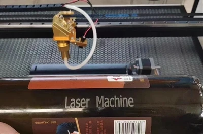 Kann eine Lasergravurmaschine Weinflaschen gravieren?